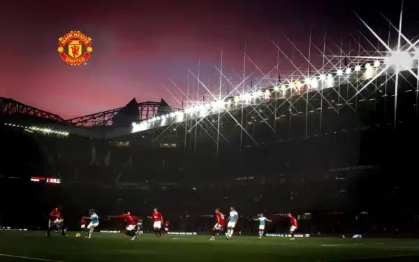 والپیپر منچستر یونایتد Manchester united استادیوم اولدترافورد