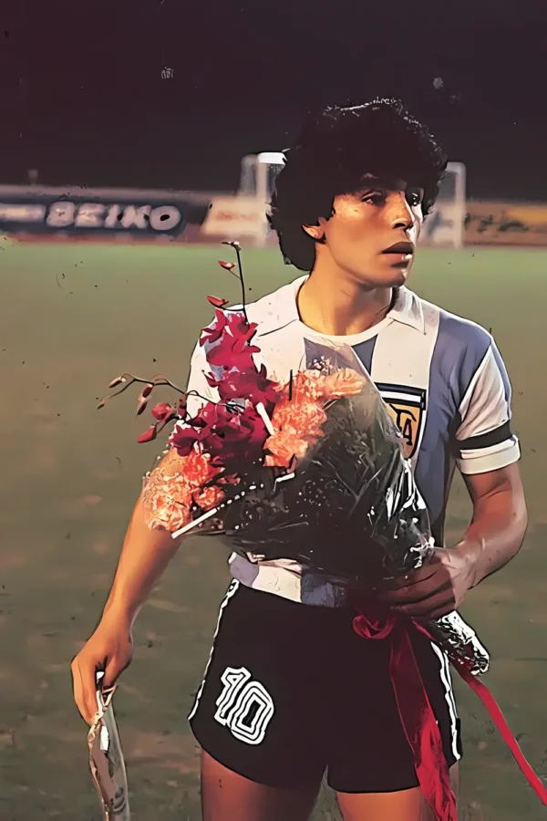 والپیپر مارادونا با لباس تیم ملی آرژانتین