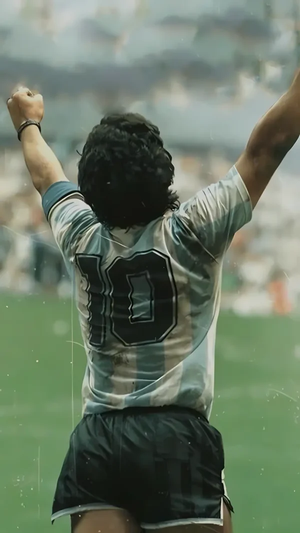 والپیپر مارادونا با لباس تیم ملی آرژانتین