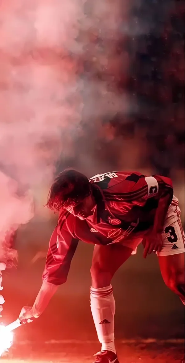 والپیپر مالدینی در لحظه کاپیتانی باشگاه میلان